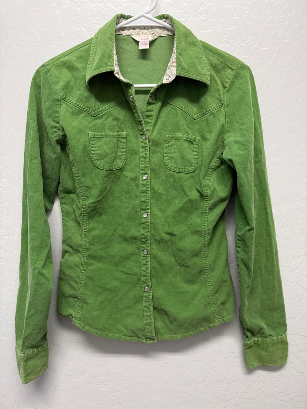 Arizona Jean Company Green Corduroy Pearl Snap Shirt